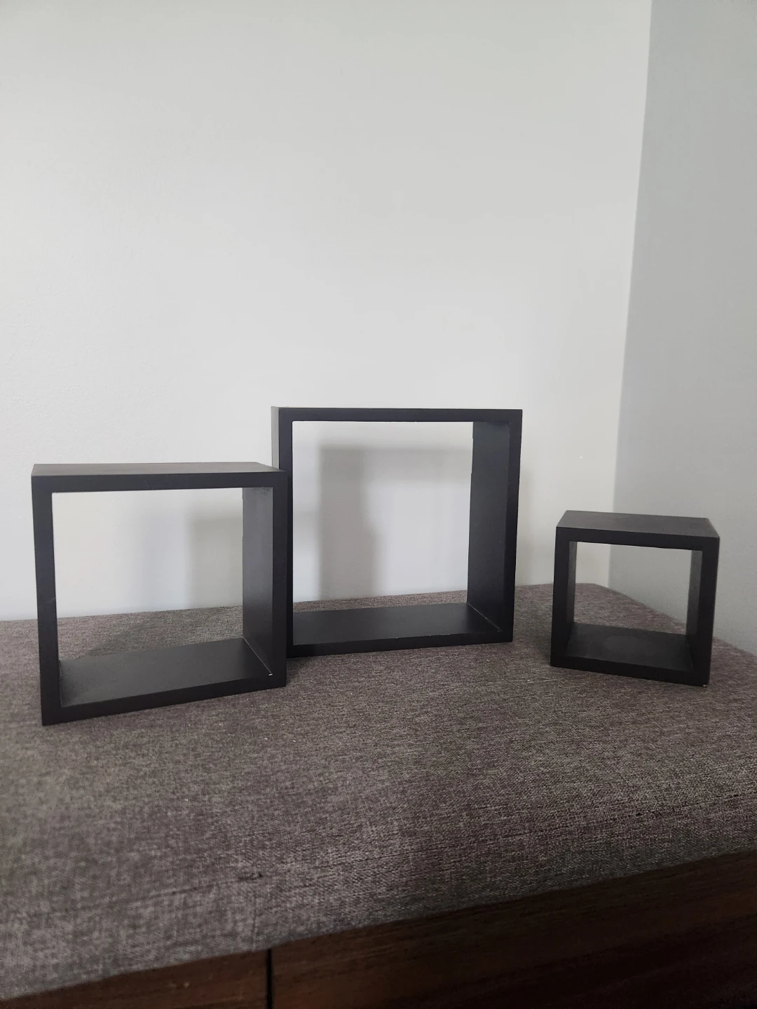 Set of 3 Black Cube Wall Shelves - photo 3