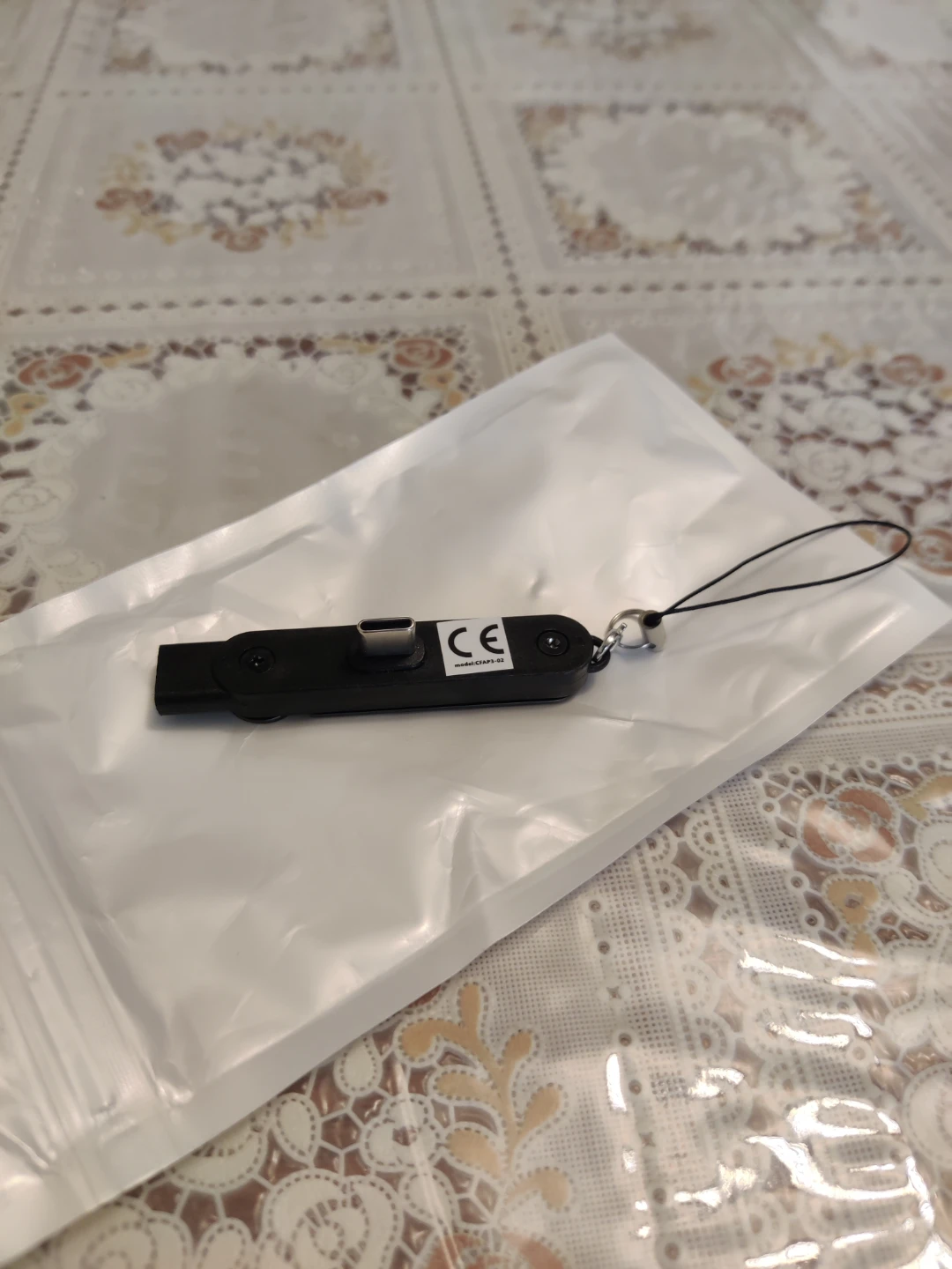 Wowssyo 2-in-1 240W Phone Stand Adapter - photo 5