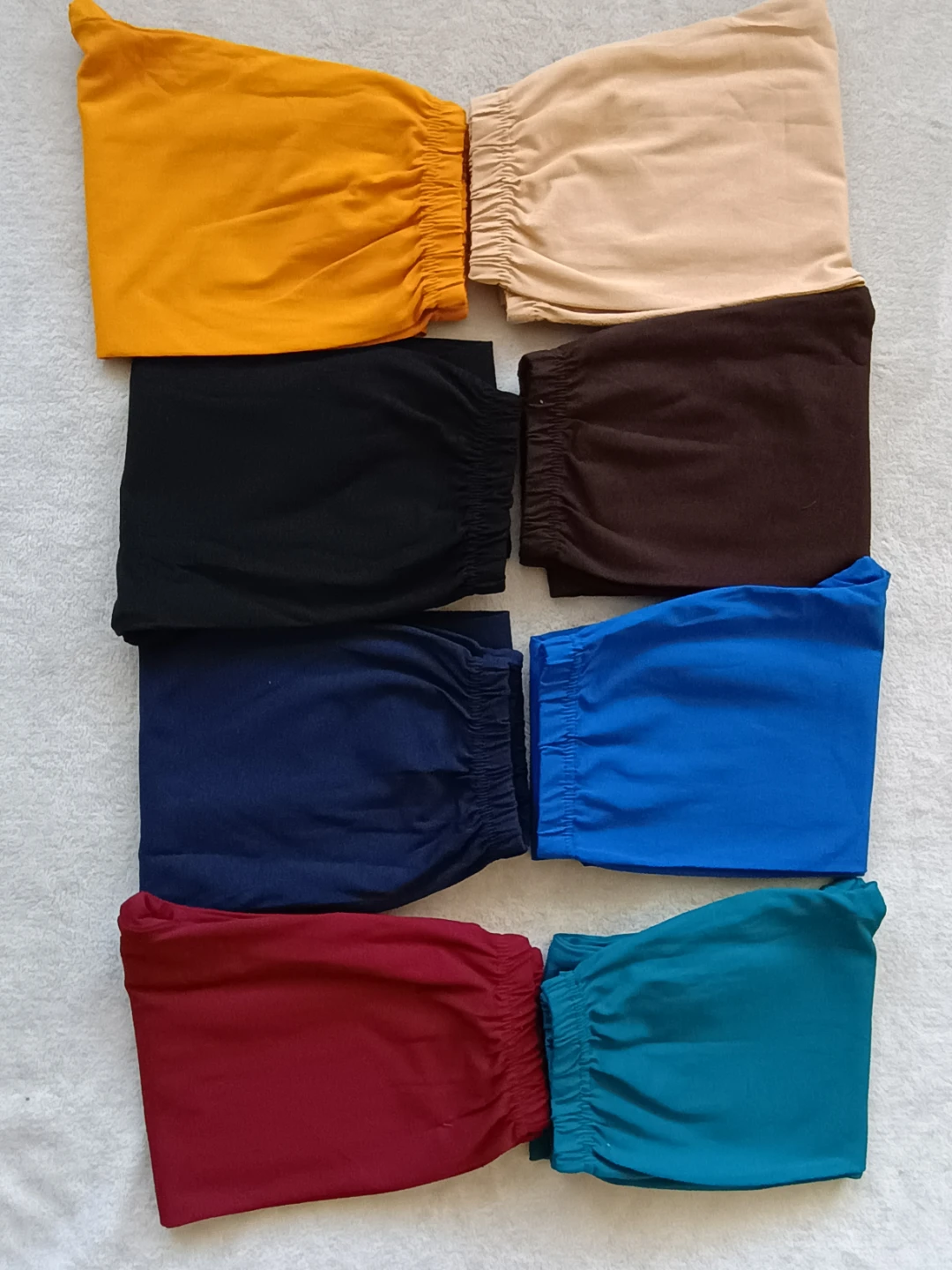 Bundle of 8 pairs of leggings