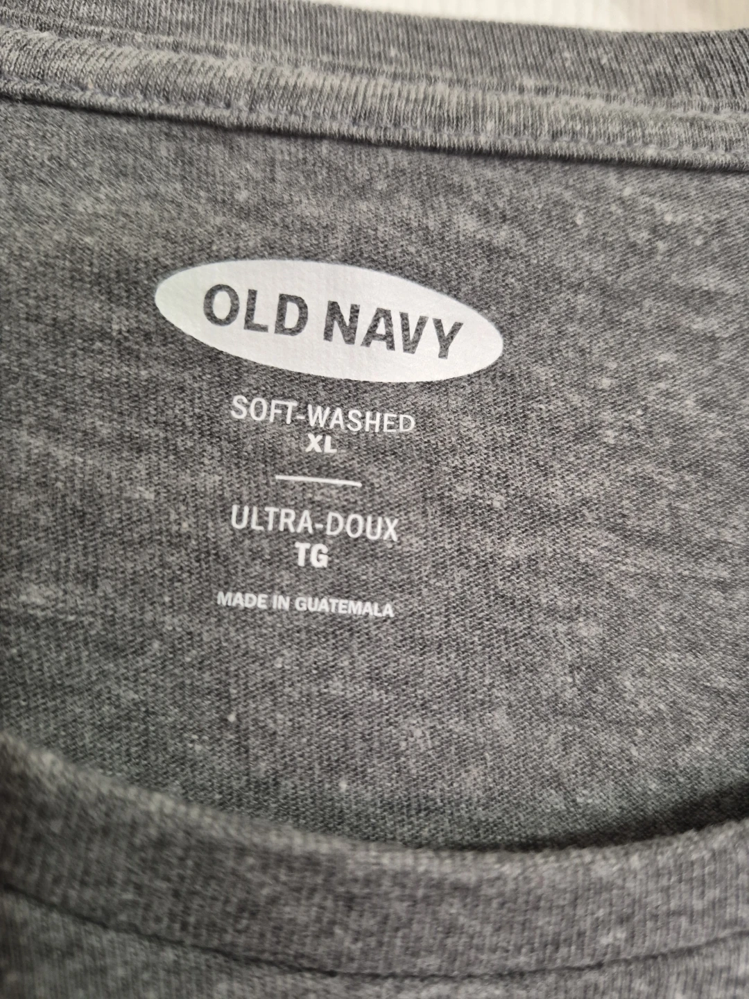 Men's size XL Old Navy T- Shirt - photo 3