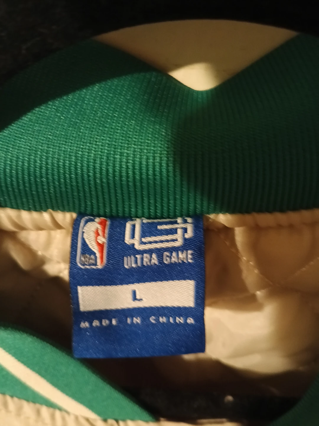 New!!! Boston Celtics Ultra Game Bomber Jacket Size L - photo 3