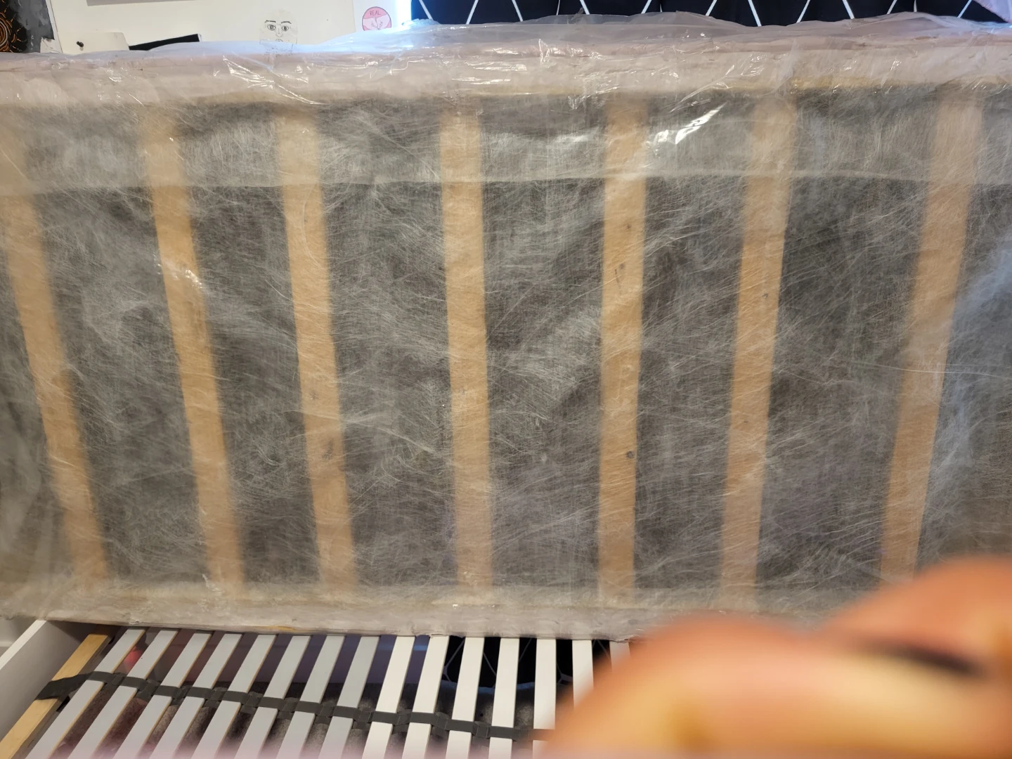 Bed spring with pink patterned side - photo 3