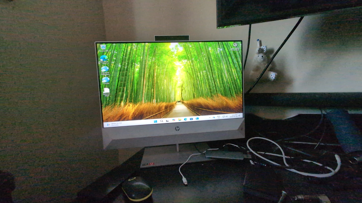HP Pavilion All-in-One 24-xa0035ug Desktop - photo 2
