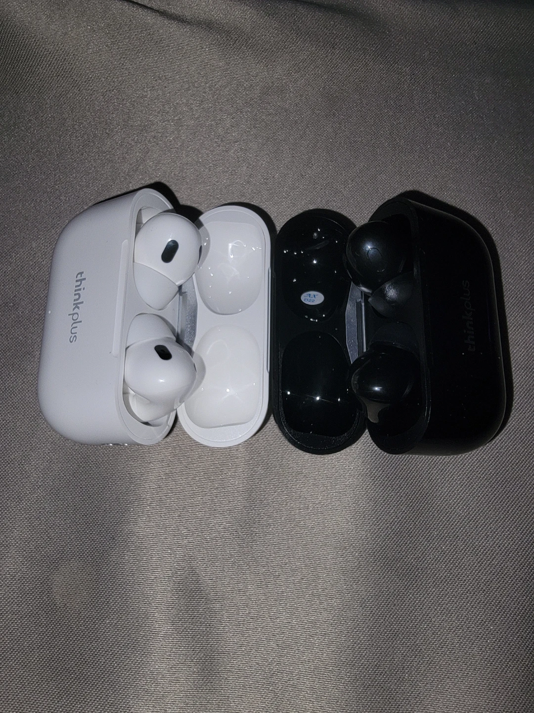 Thinkplus Wireless Earbuds (Black & White) - photo 3