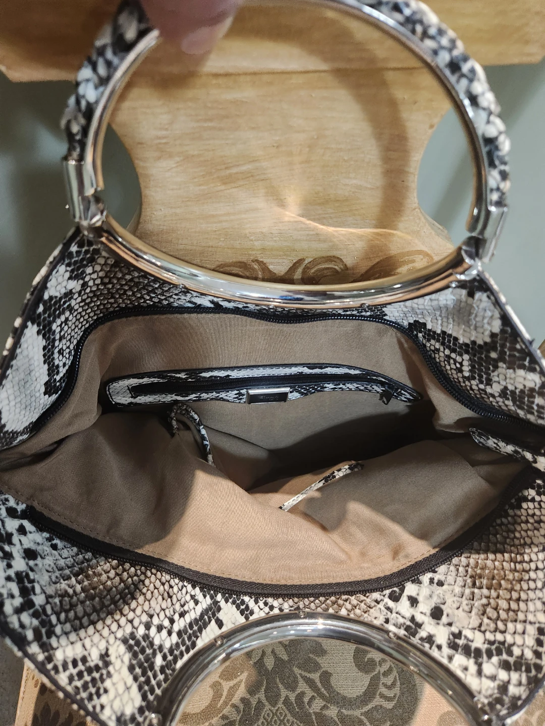 First women bag - photo 2