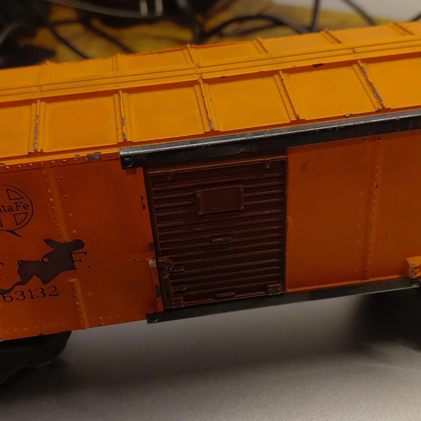 AT&SF 33132 Model Train Boxcar