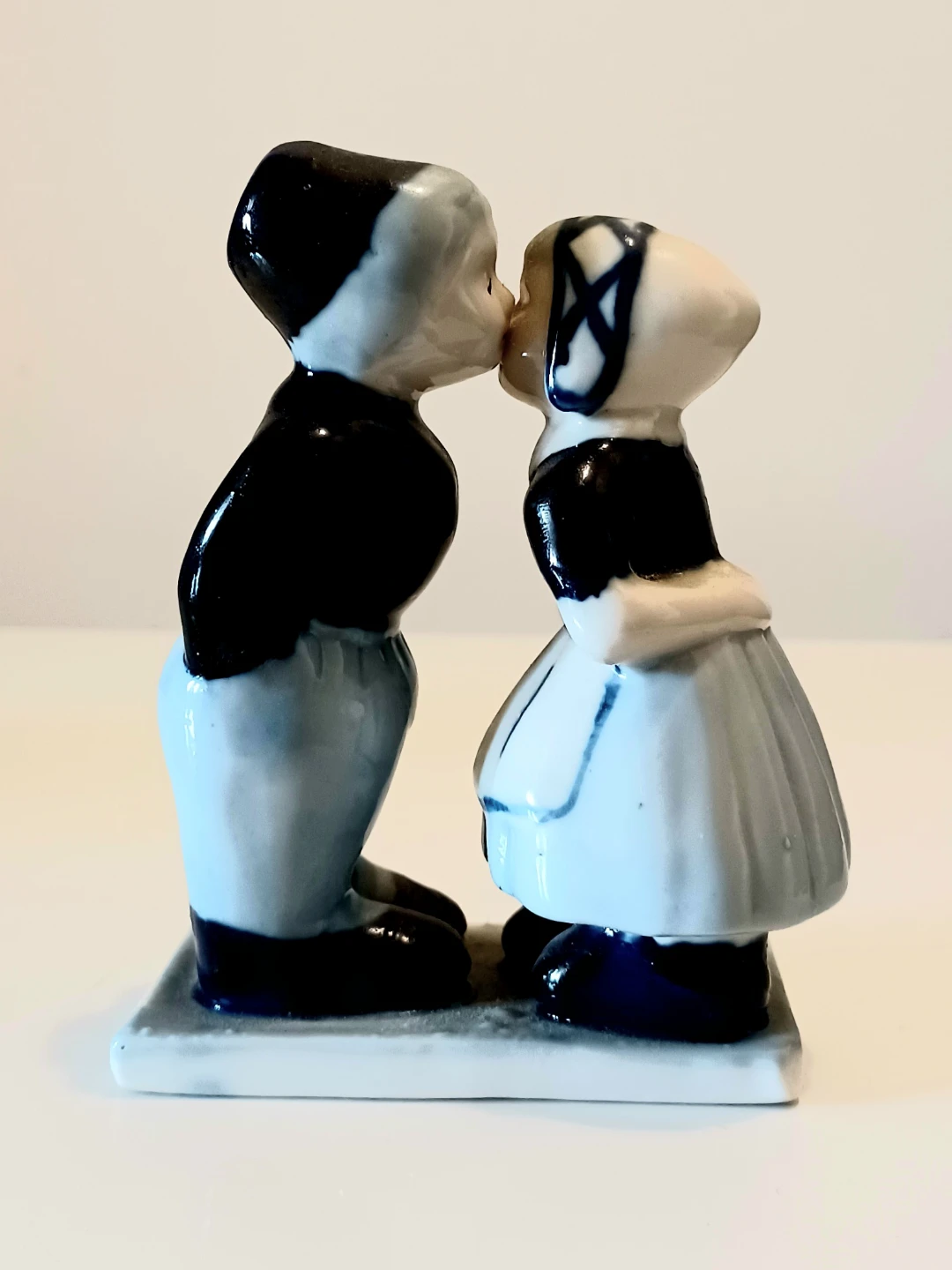 Hand Painted Kissing Couple Figurine
