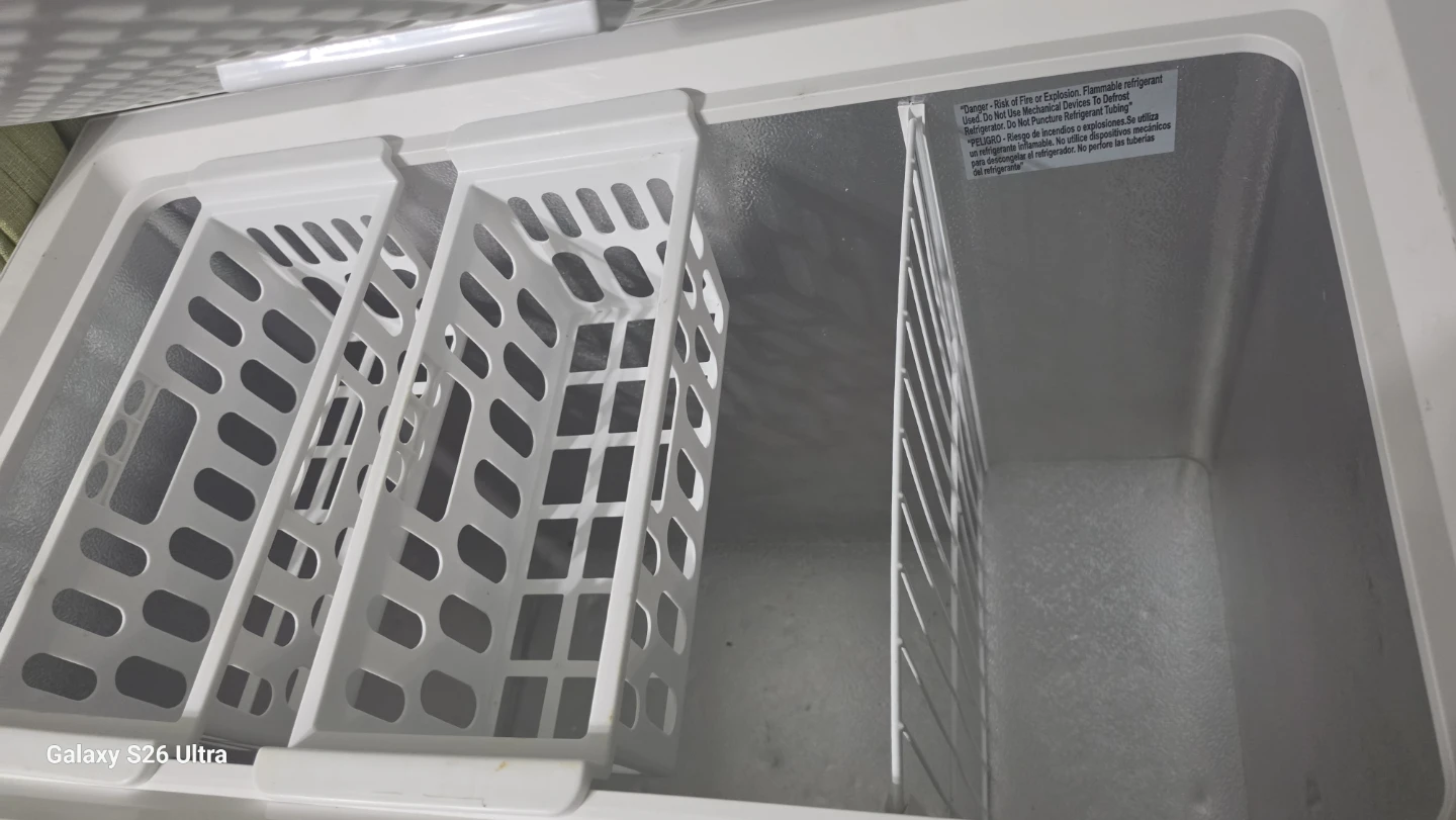 Magic Chef Chest Freezer - photo 4