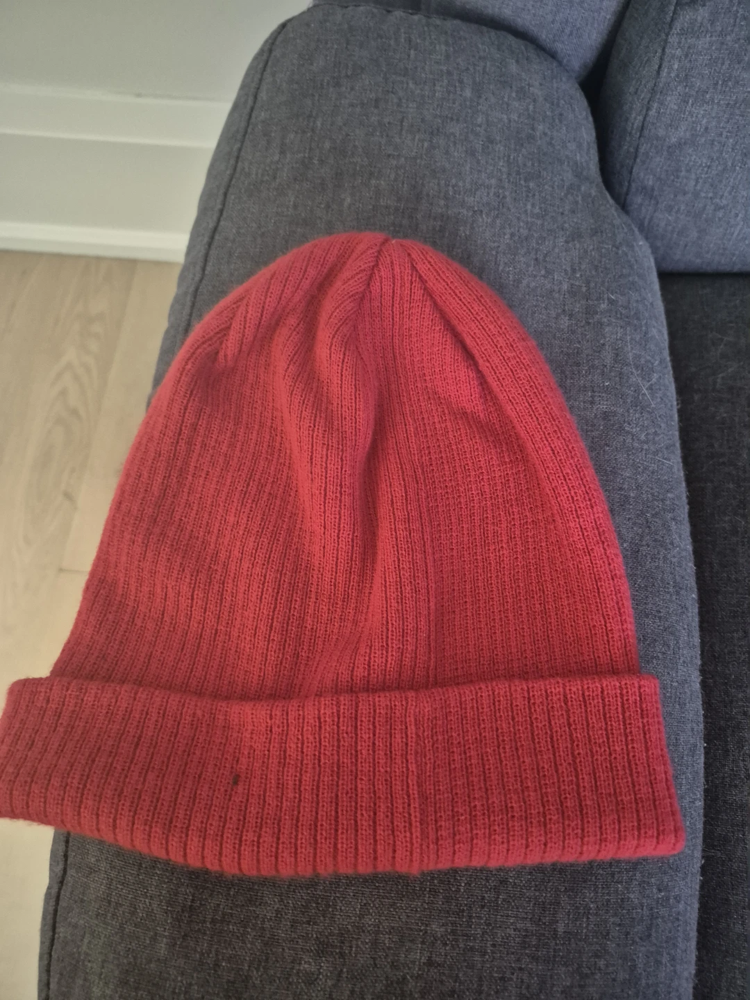 Champion Red Beanie Hat - photo 2