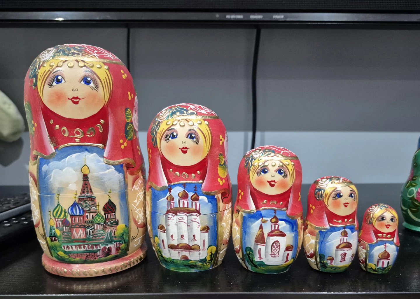 Set of 5 Hand-Painted Matryoshka Dolls