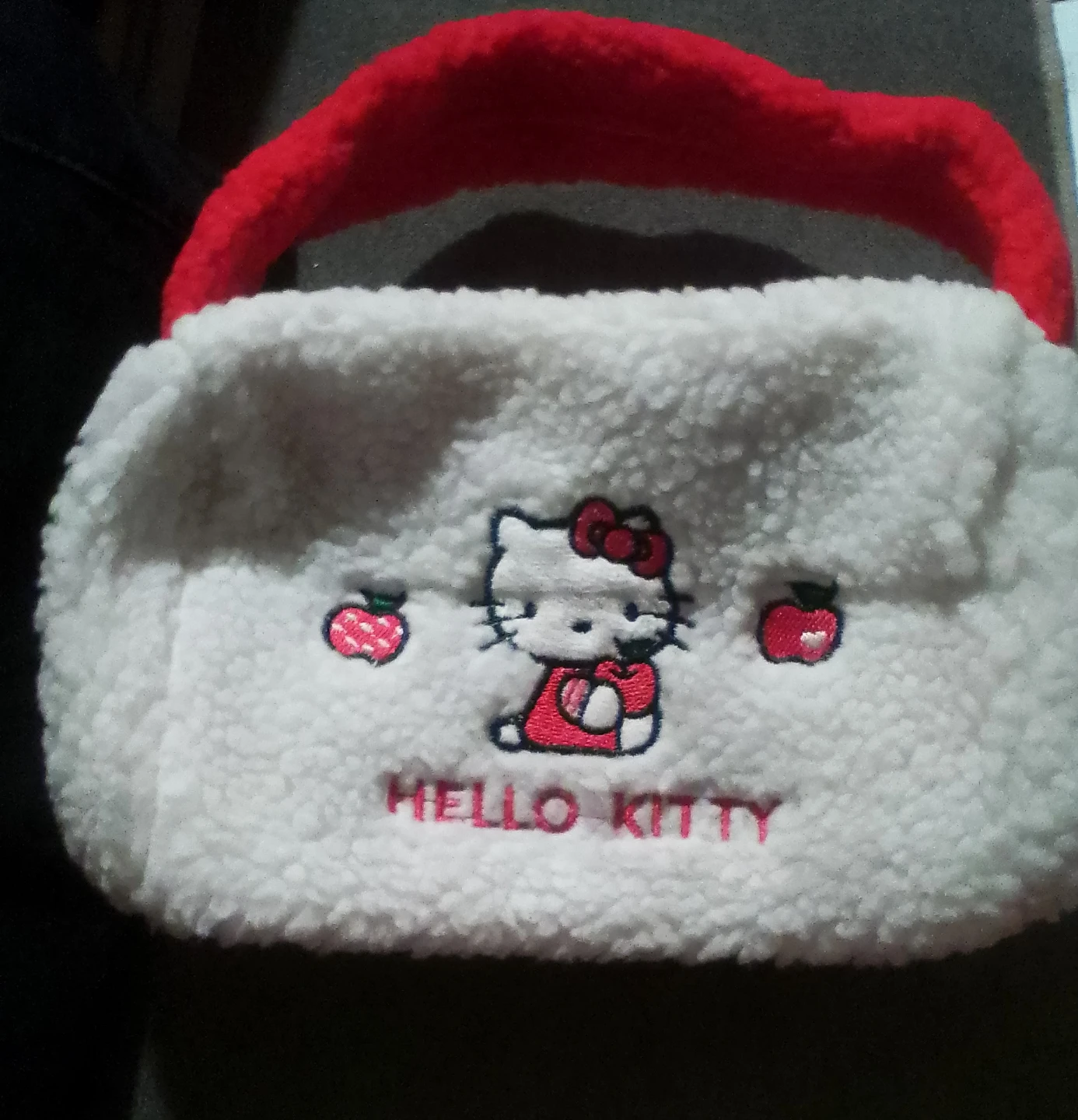 Hello Kitty Plush Handbag White Red