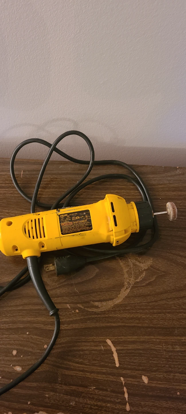 DEWALT DW660 5 amp Drywall Cut-Out Tool 30000 RPM Rotary power - photo 3