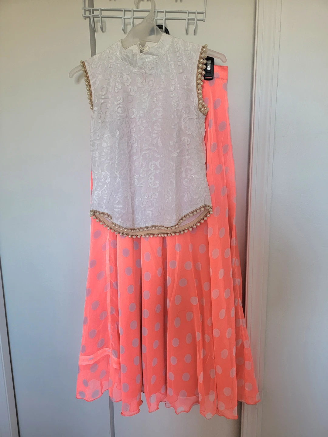 White pearl-embellished top and coral polka dot skirt set - photo 4