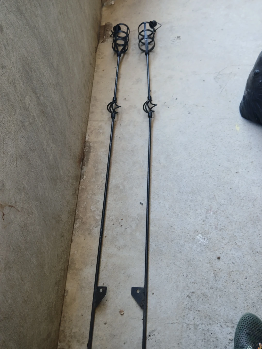 Pair of Black Metal Torches - photo 2