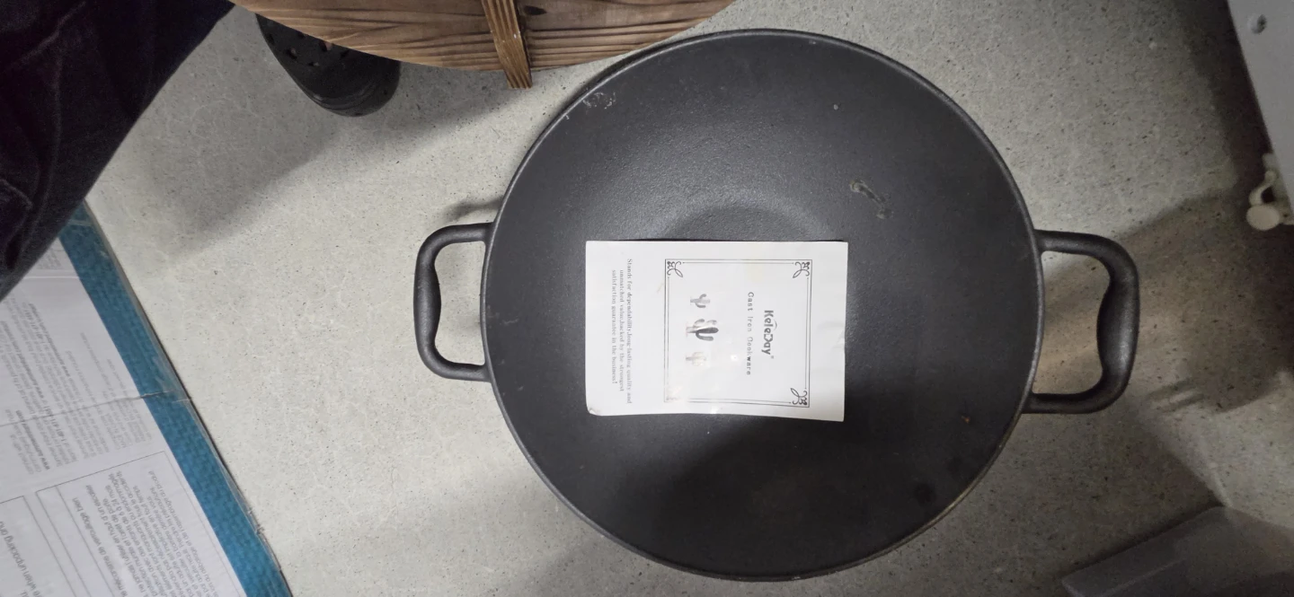 KeleDay Cast Iron Wok with Wooden Lid - photo 4