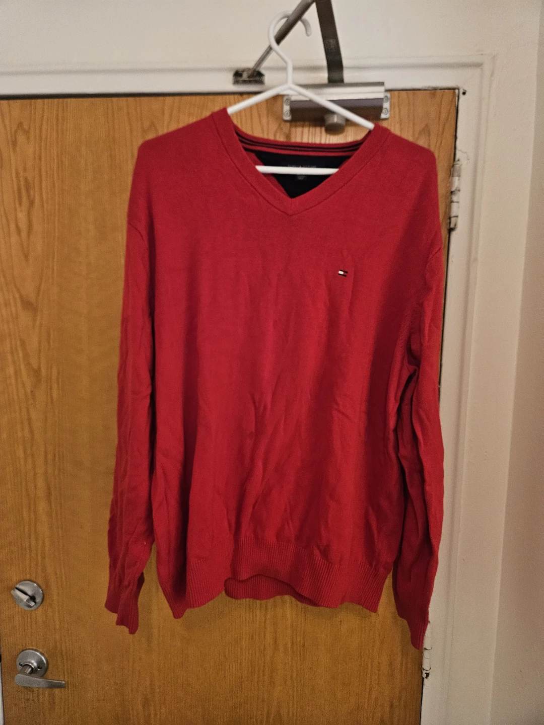 Tommy Hilfiger Red V-Neck Sweater XXL
