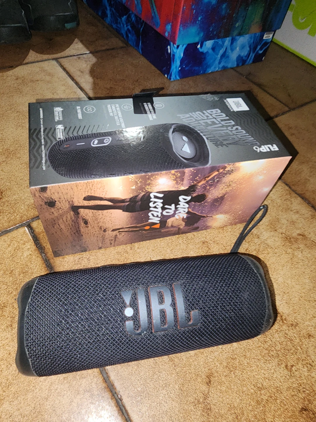 JBL Flip 6 Portable Waterproof Bluetooth Speaker - photo 4