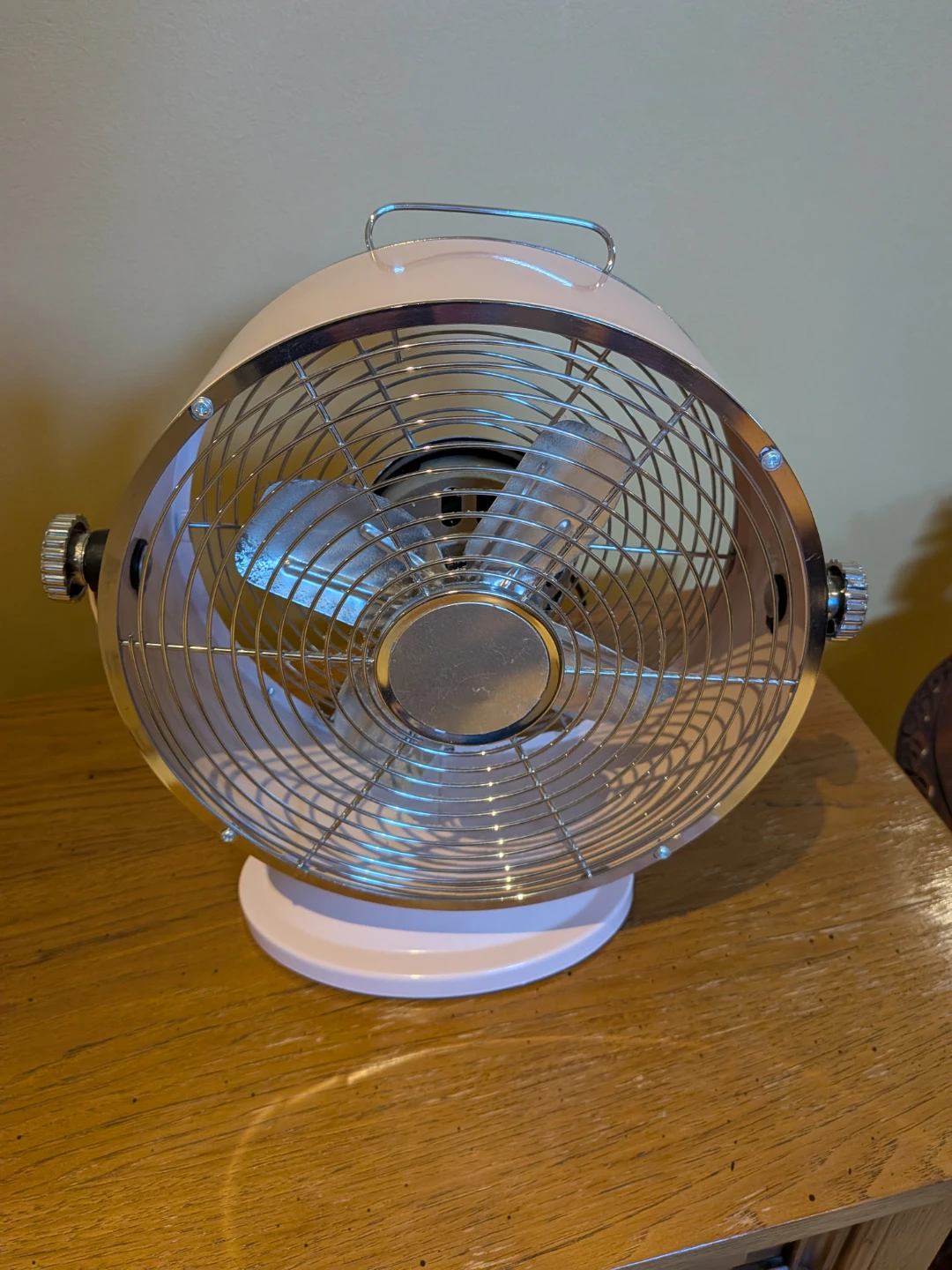 Retro Style Desk Fan