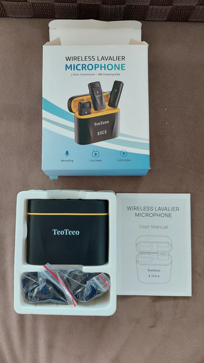 TeoTeeo Wireless Lavalier Microphone