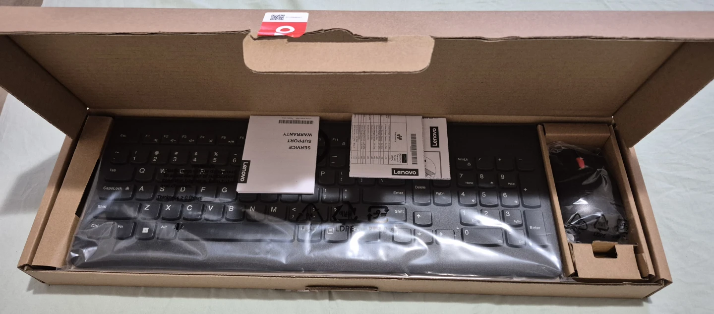 Lenovo Essential Wireless Keyboard and Mouse Combo