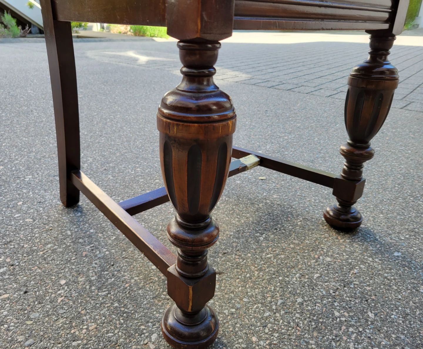 beautiful Vintage Dining Chair. - photo 3