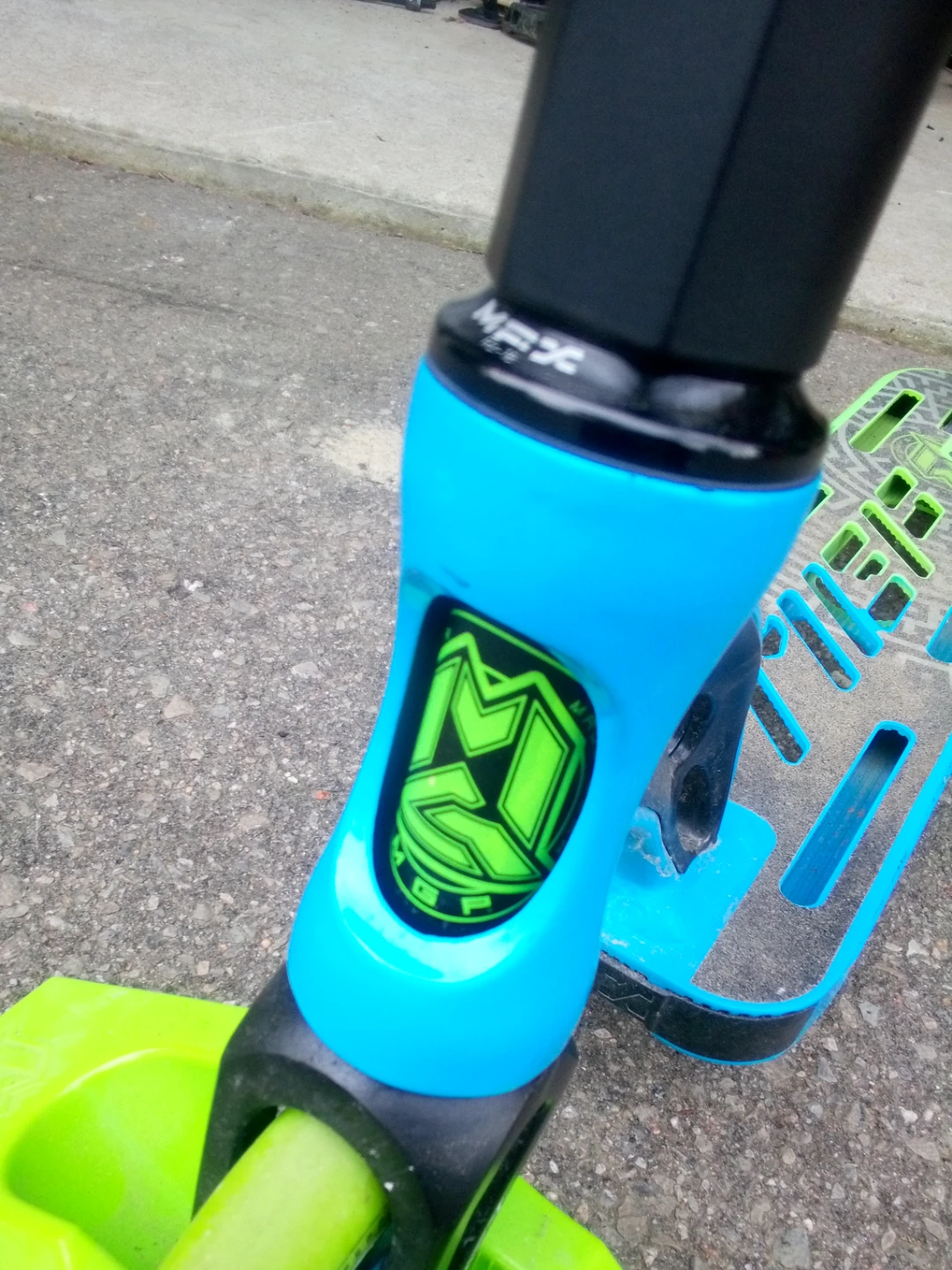 MGP VX8 Pro Scooter - photo 4