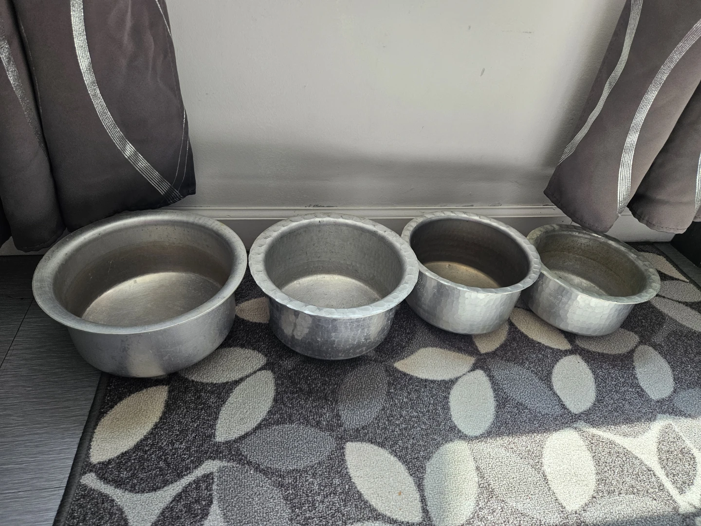 Set of 4 Aluminum Cooking Pots - photo 2