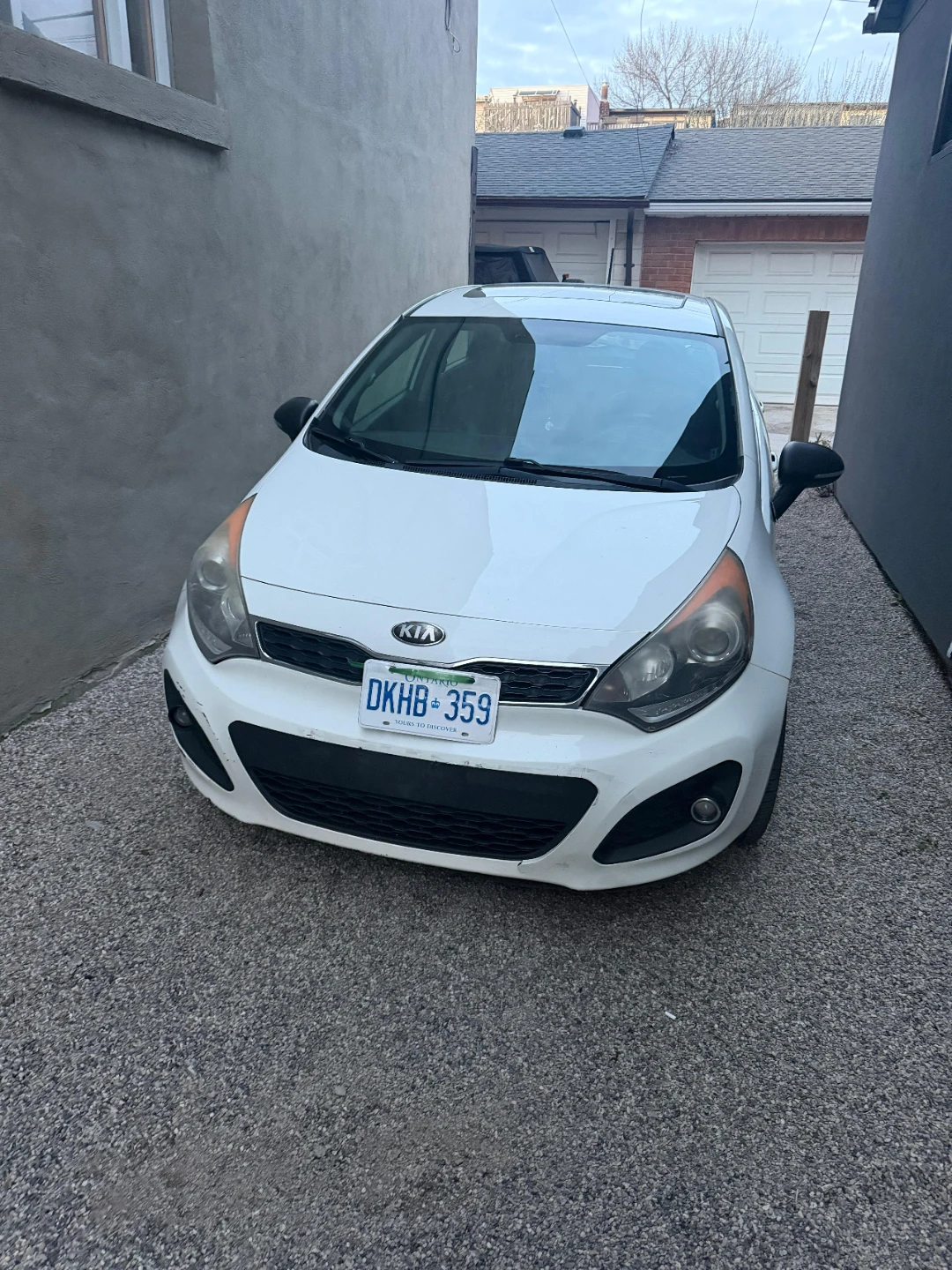 Kia Rio 2013 - photo 2