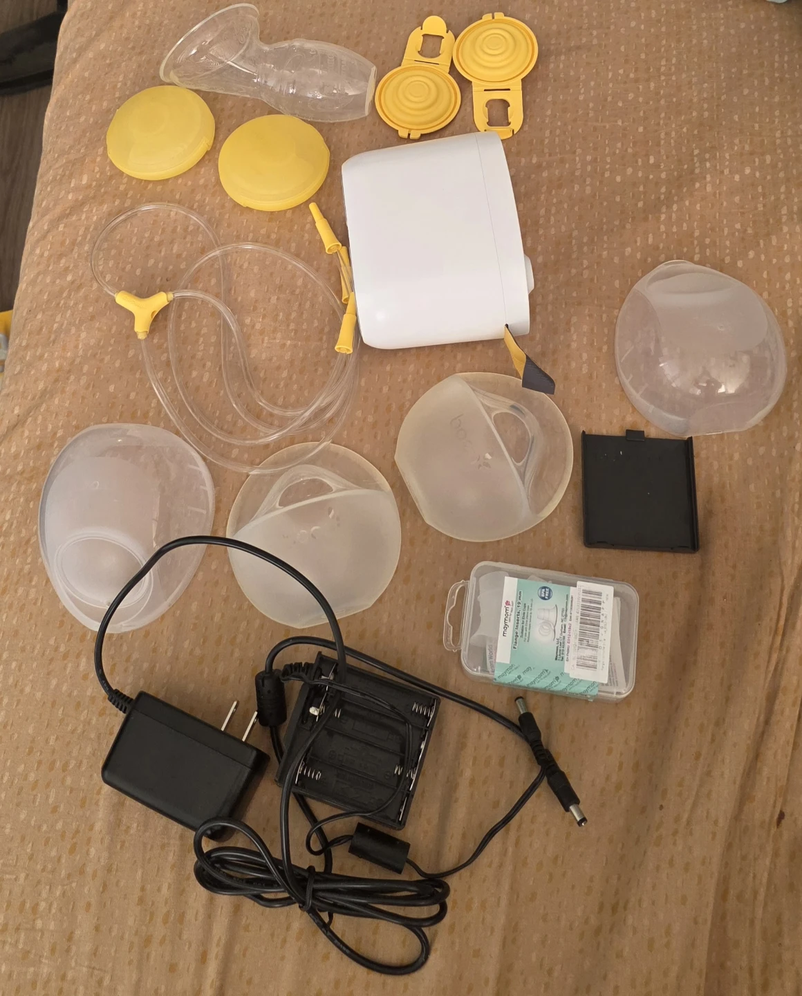Medela MaxFlow Pump Setup + BRAND NEW Wearable Kit & Extras - photo 5