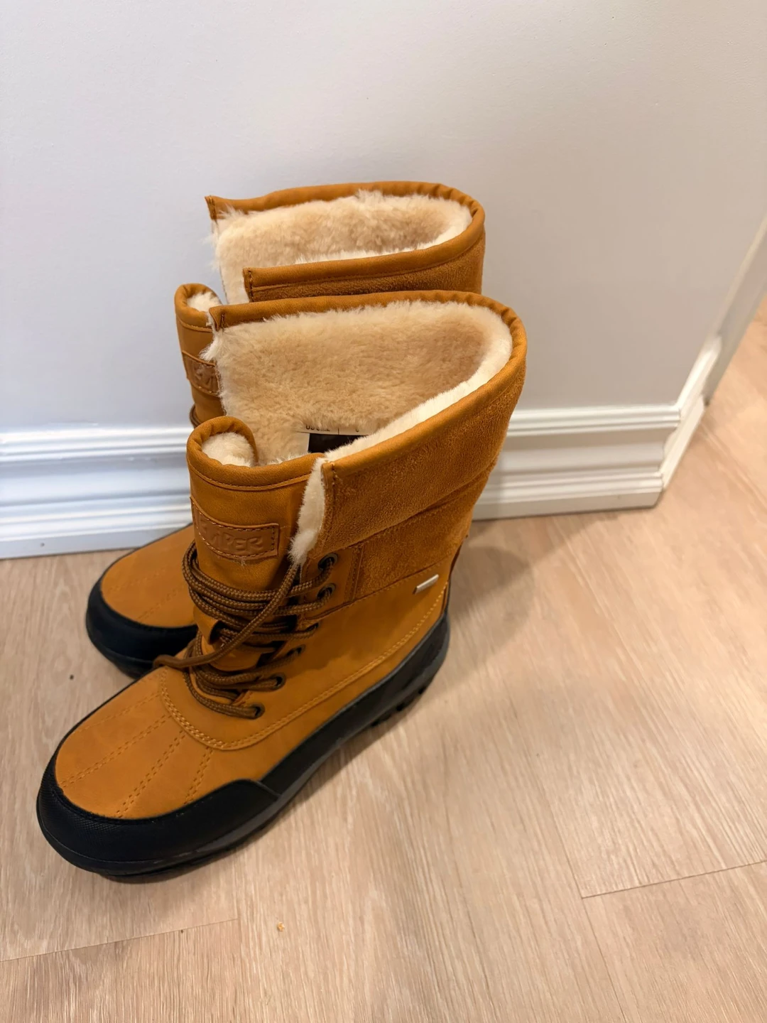 Kuiper Canada Winter Boots - Size 6