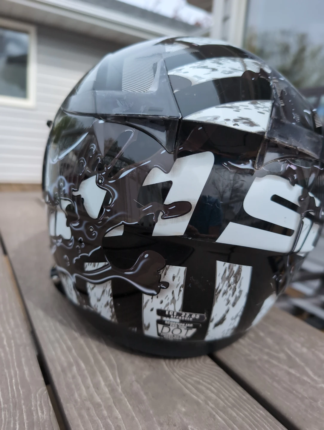Scorpion Motorcycle Helmet - Black/White Graphic - photo 4