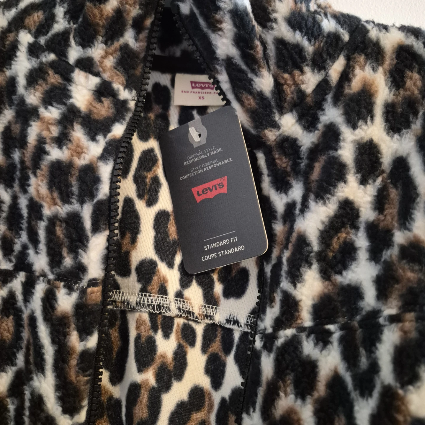 Levi's Leopard Print Soft shell Fleece Jacket XS - photo 2
