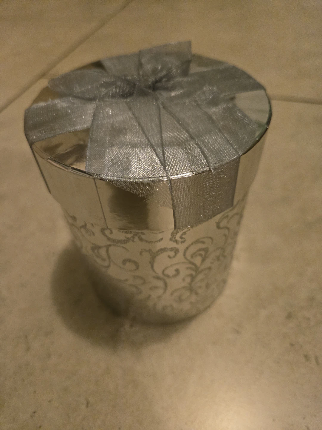 Silver Decorative Gift Box - photo 3