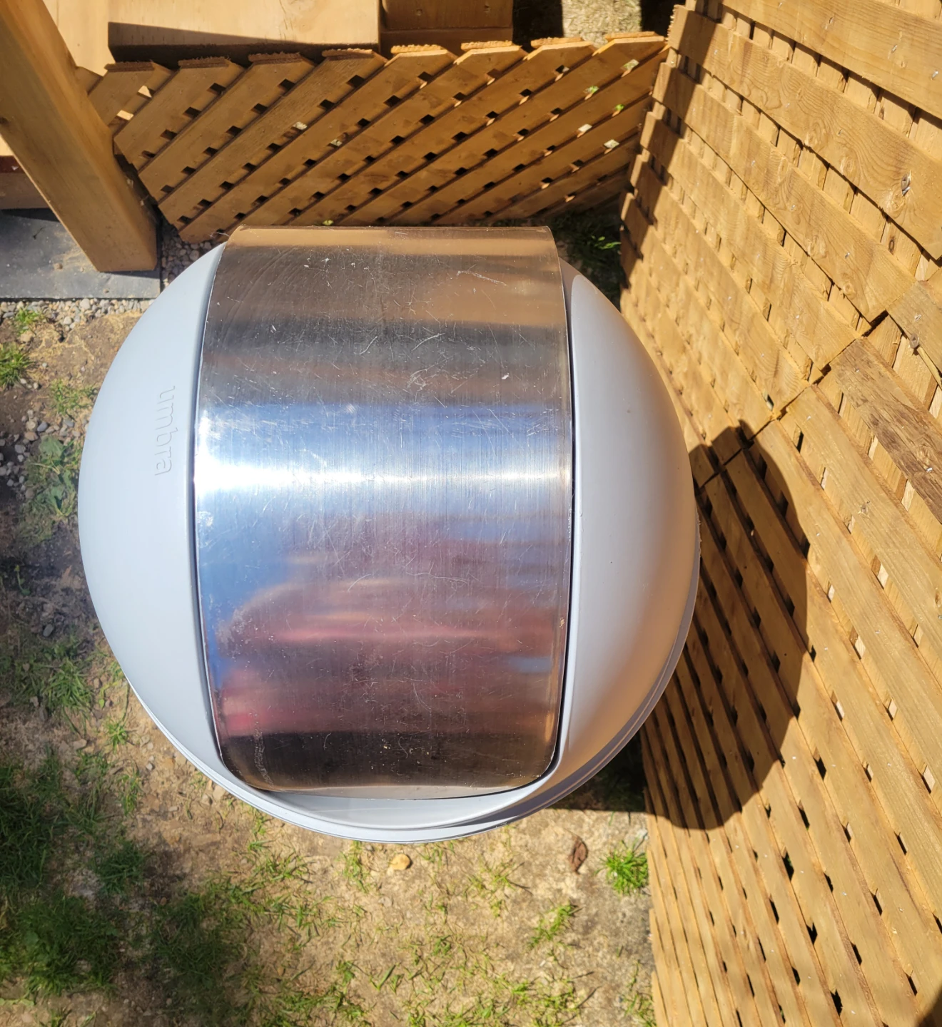 Umbra 16.5 Gallon Garbage Bin - photo 2