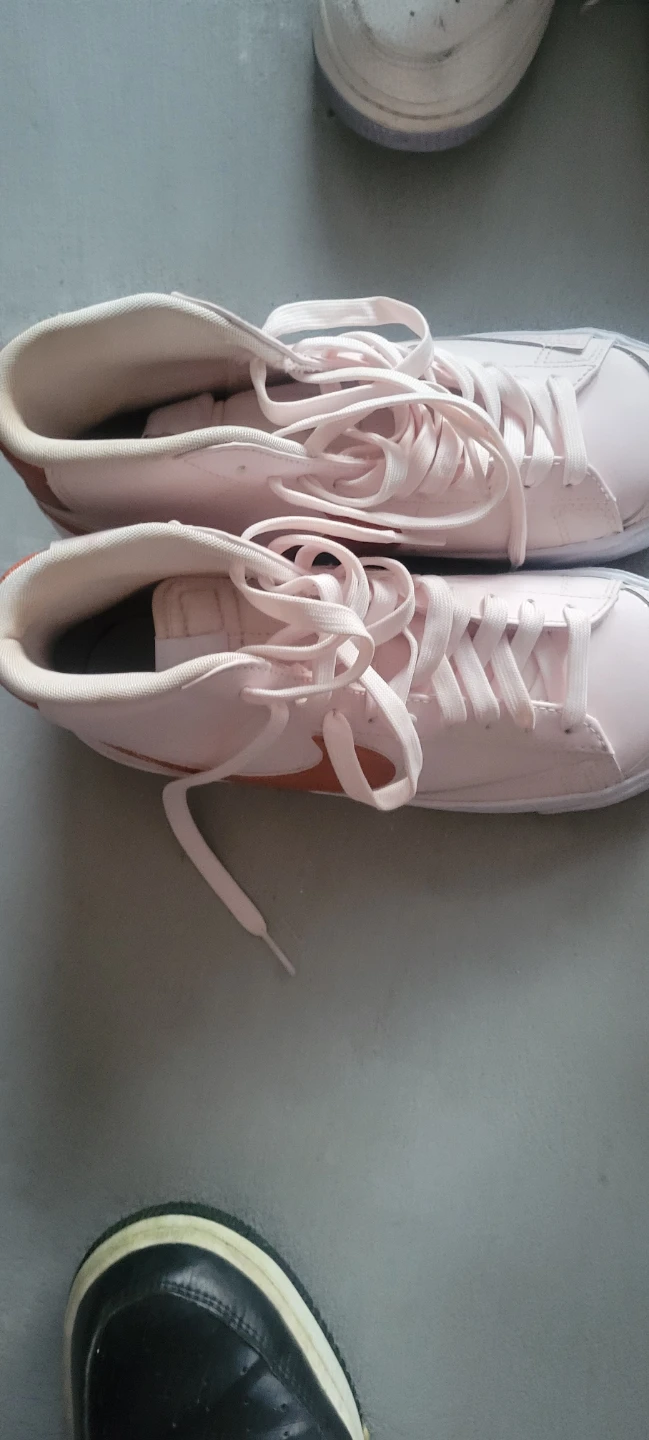Nike Blazer Mid '77 Pink