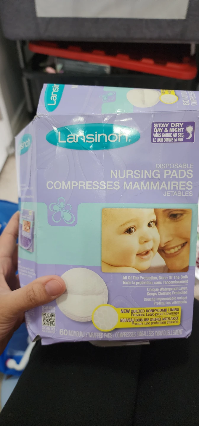 Lansinoh Disposable Nursing Pads - 60 Count - photo 3
