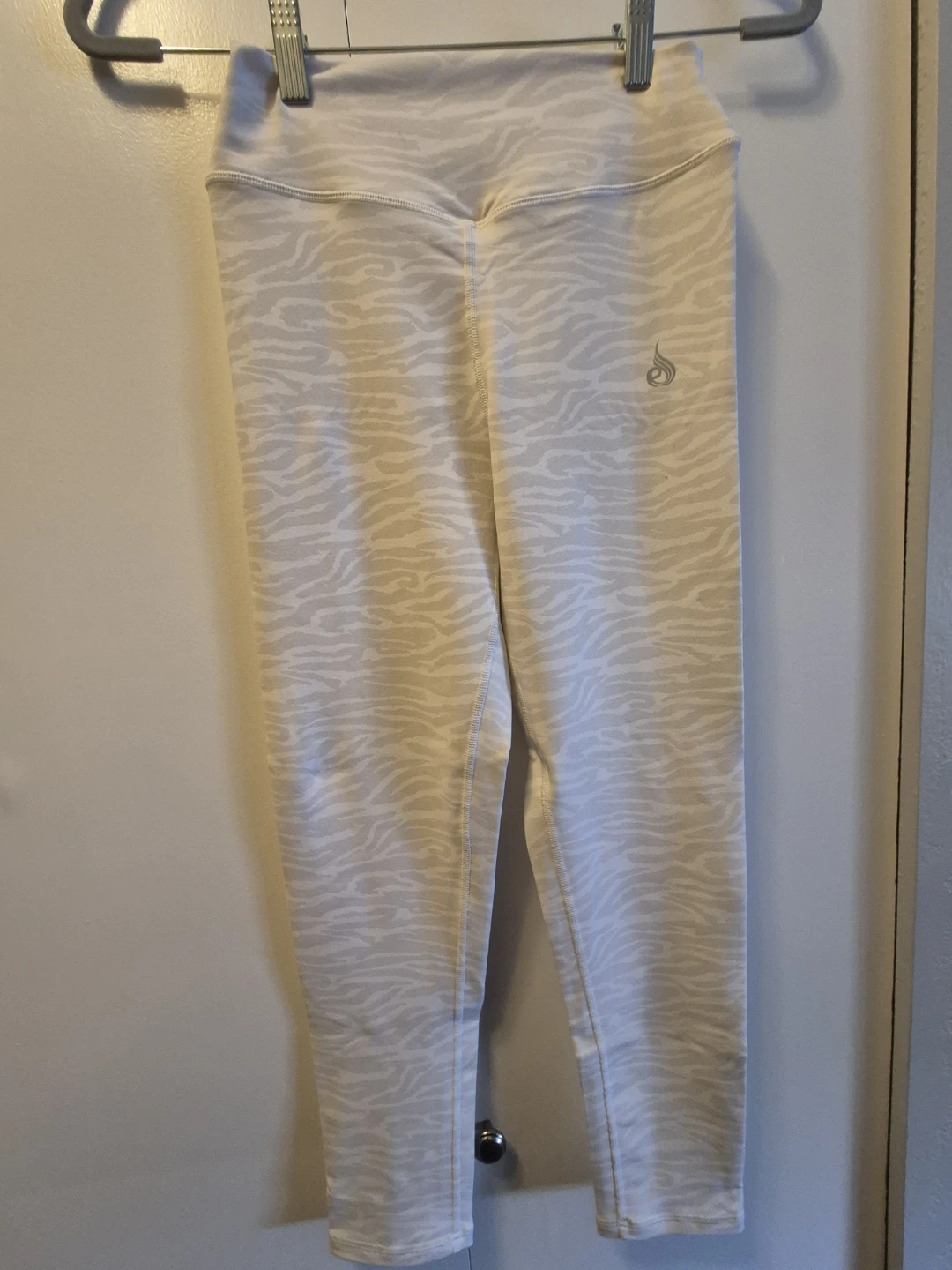 Ryder White Zebra Print Leggings