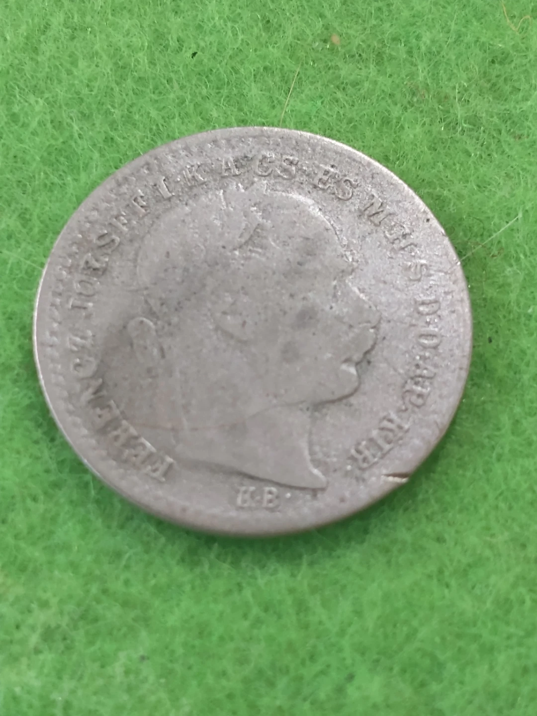Lovely 1870 Hungary 10 krajczar .400 silver KM #451 - photo 4