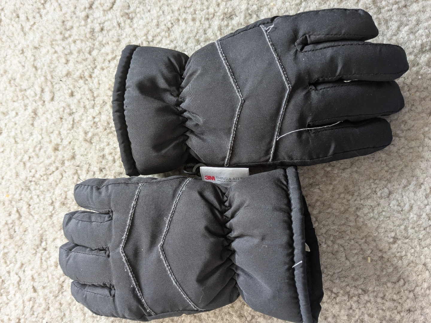 Black Winter Gloves with 3M Thinsulate Insulation kids