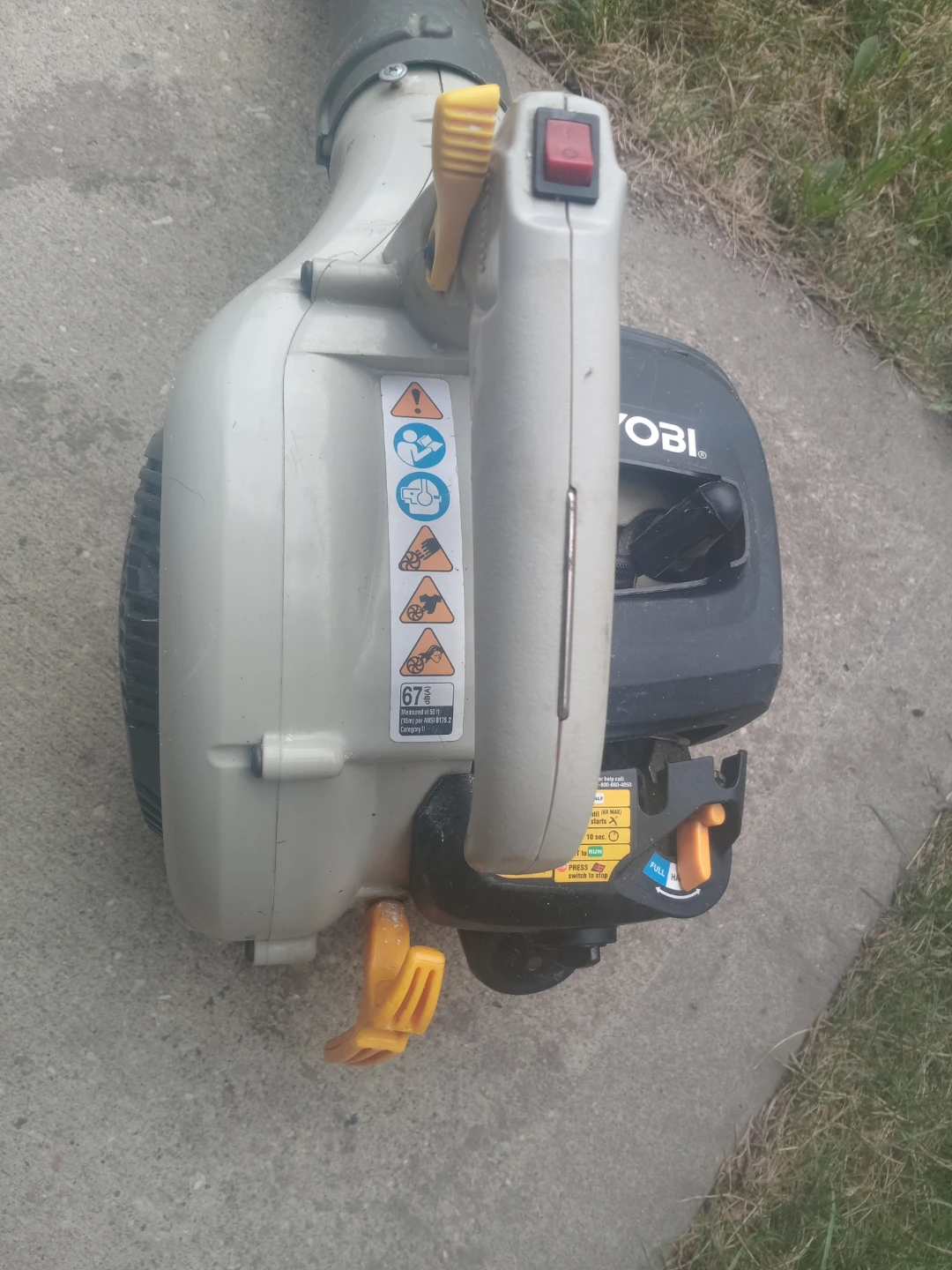 Ryobi 2 Cycle Gas Leaf Blower - photo 4