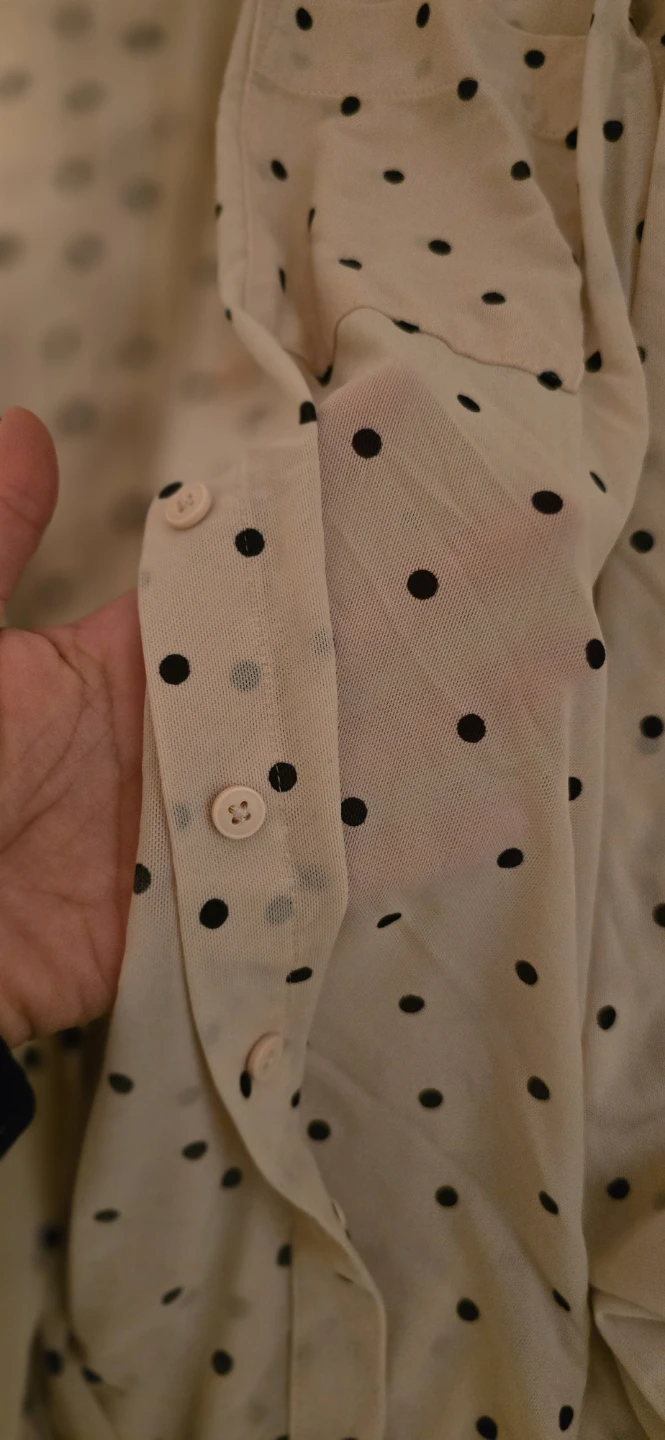 4 blouse xs womens. 5cad each - photo 2