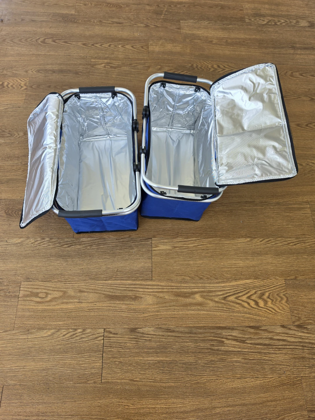 Blue Insulated Collapsible Picnic Basket - photo 3
