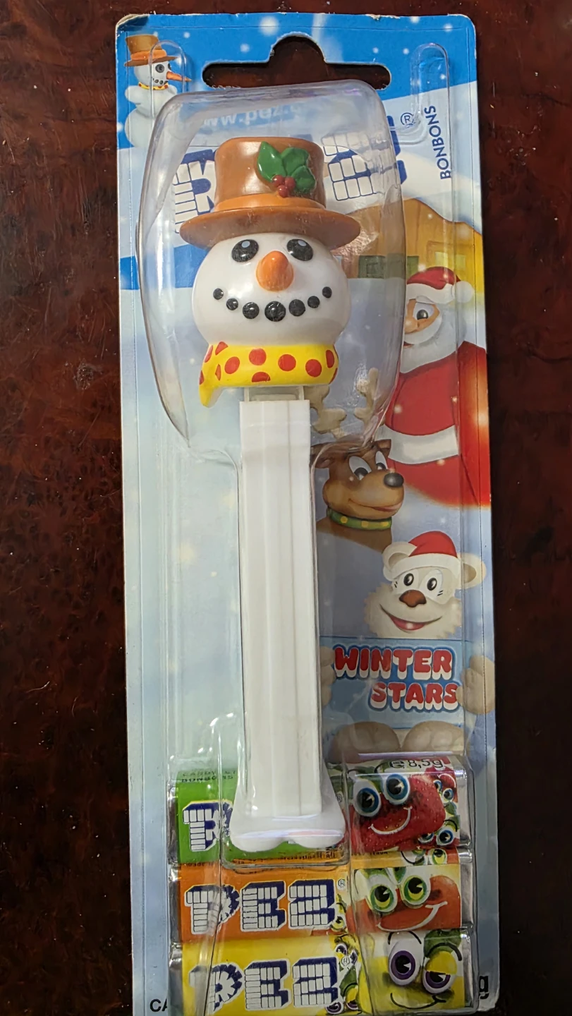 PEZ Winter Stars Candy Dispensers with Candy - Set of 4 - photo 2