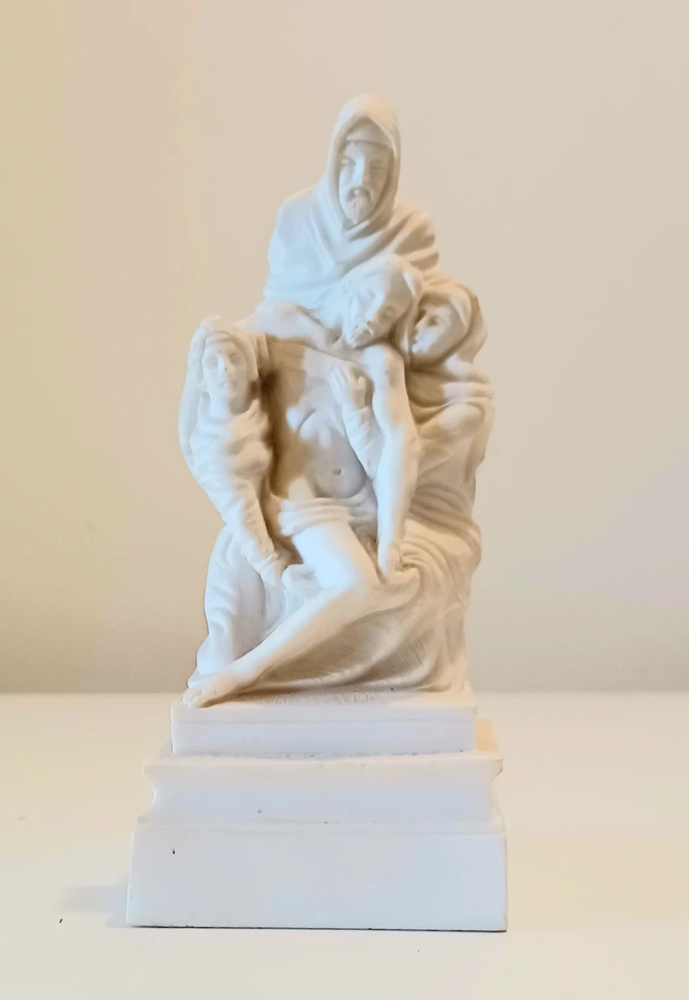Vtg Signed A. Giannetti  Pieta Figurine