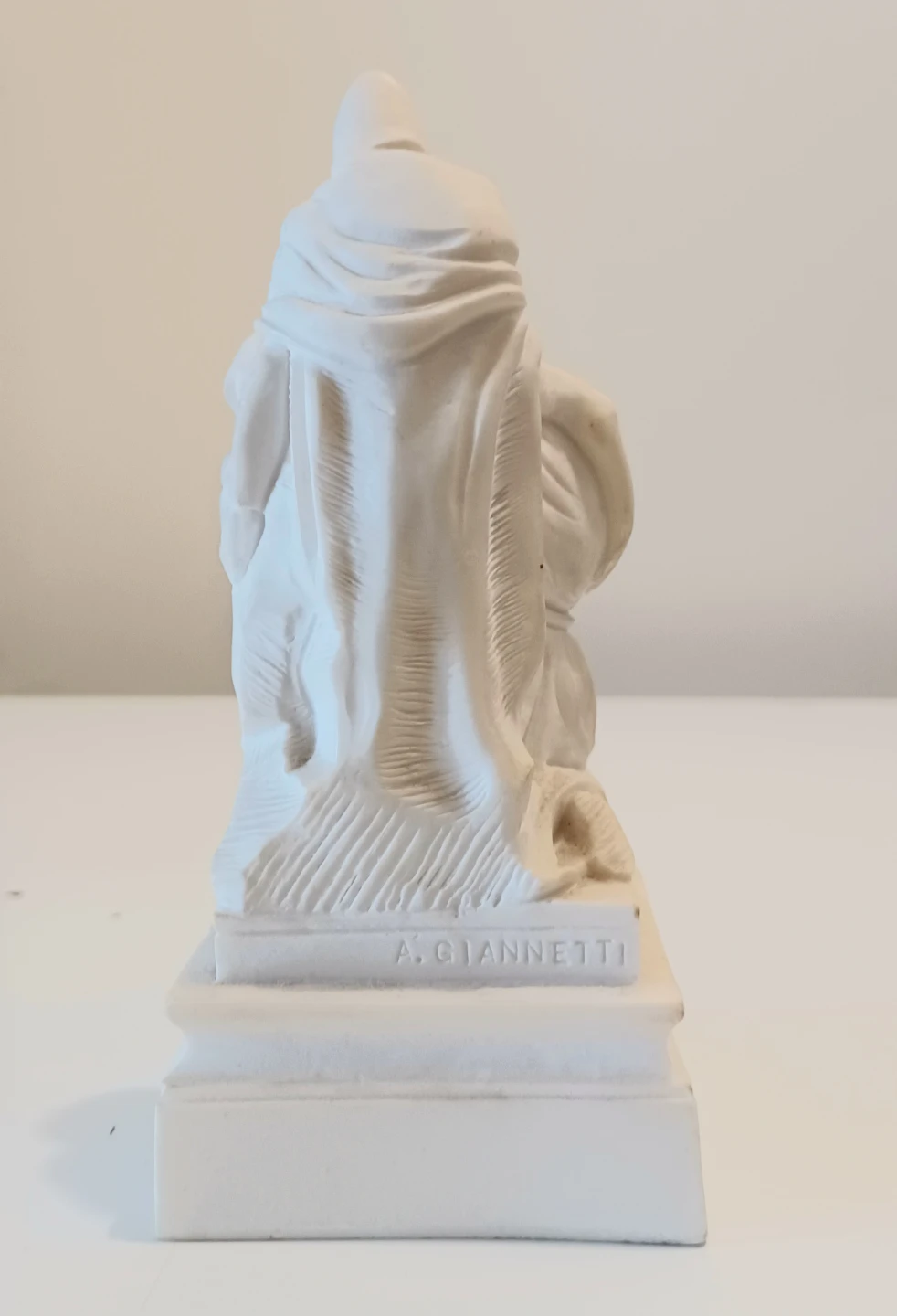 Vtg Signed A. Giannetti  Pieta Figurine - photo 4