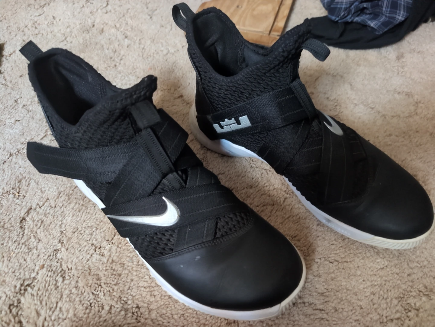 Nike LeBron Soldier 12 Basketball Shoes Size 12 - photo 5