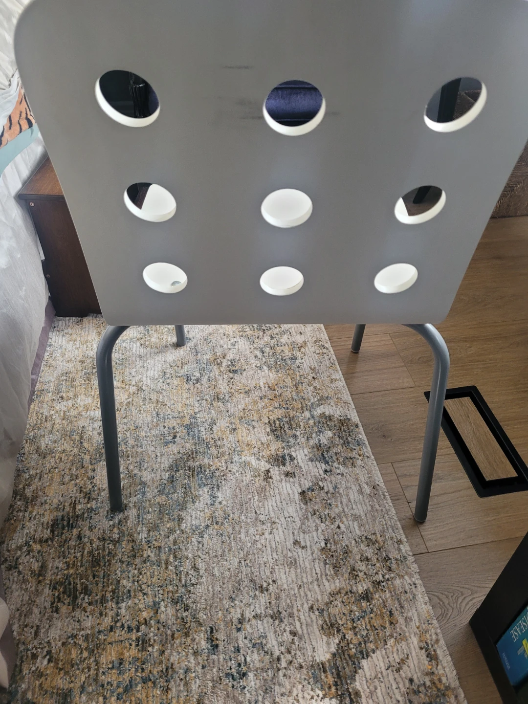 IKEA White Side Chair x 2 - photo 2