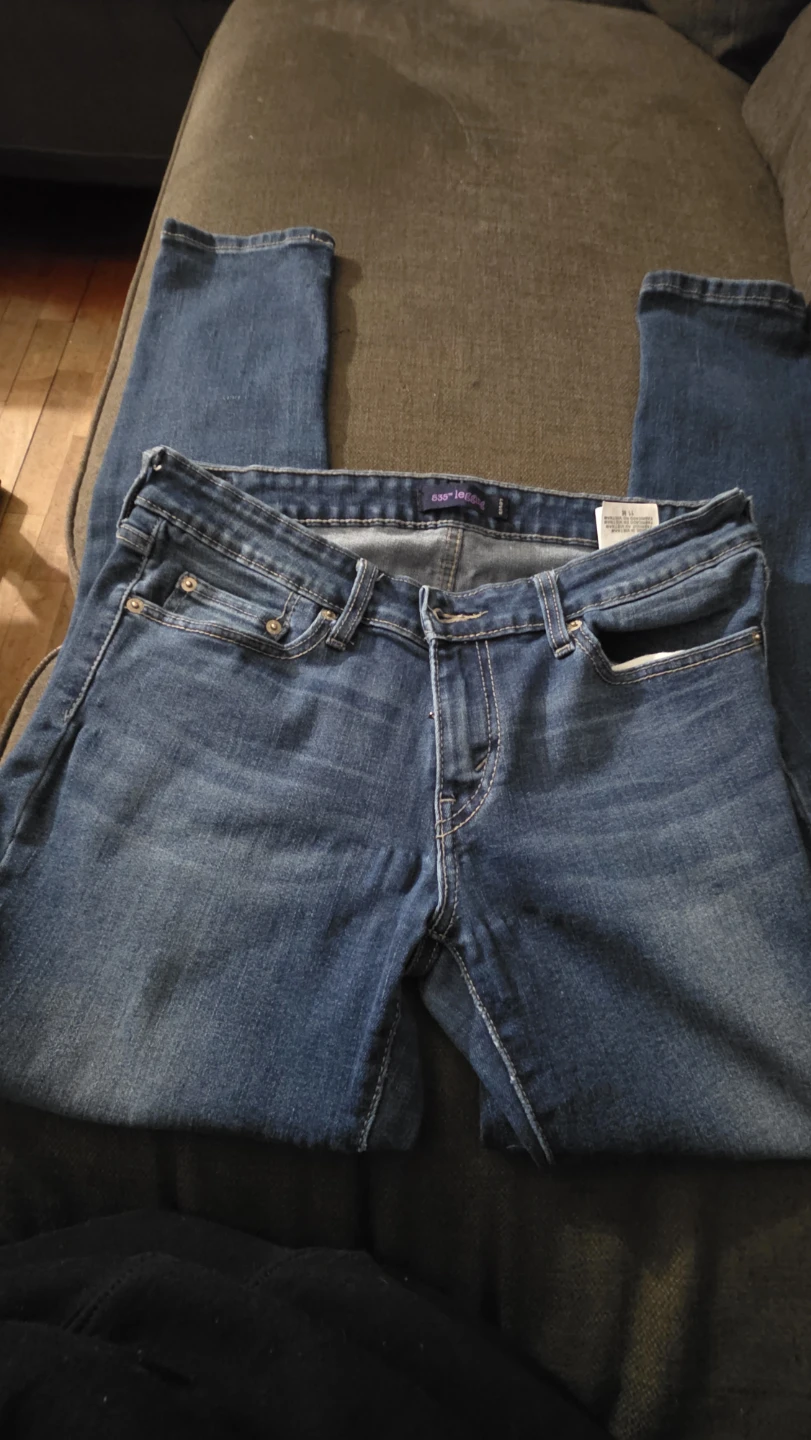 Levi's 535 Legging Women's Jeans