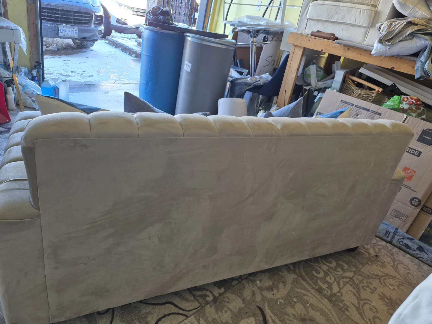 Beige Velvet Sofa with Fluted Design - photo 3