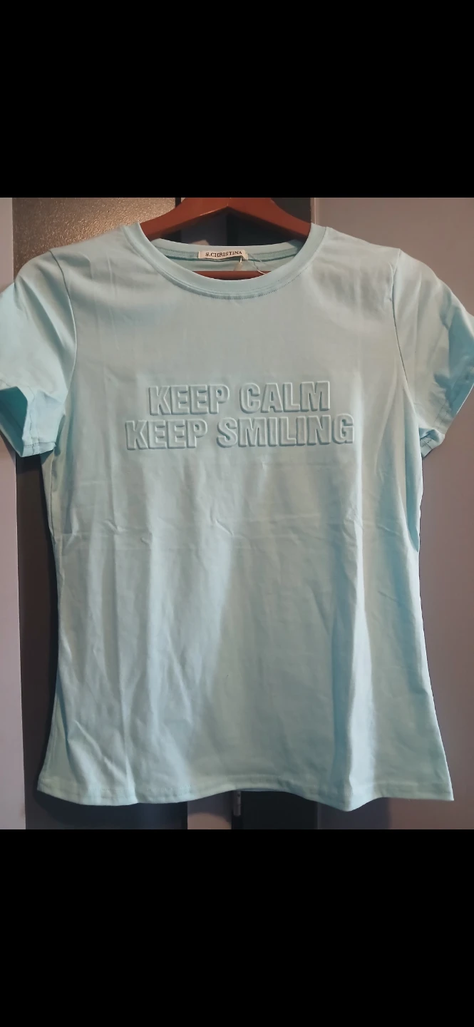 "Keep Calm Keep Smiling" T-Shirt - photo 4